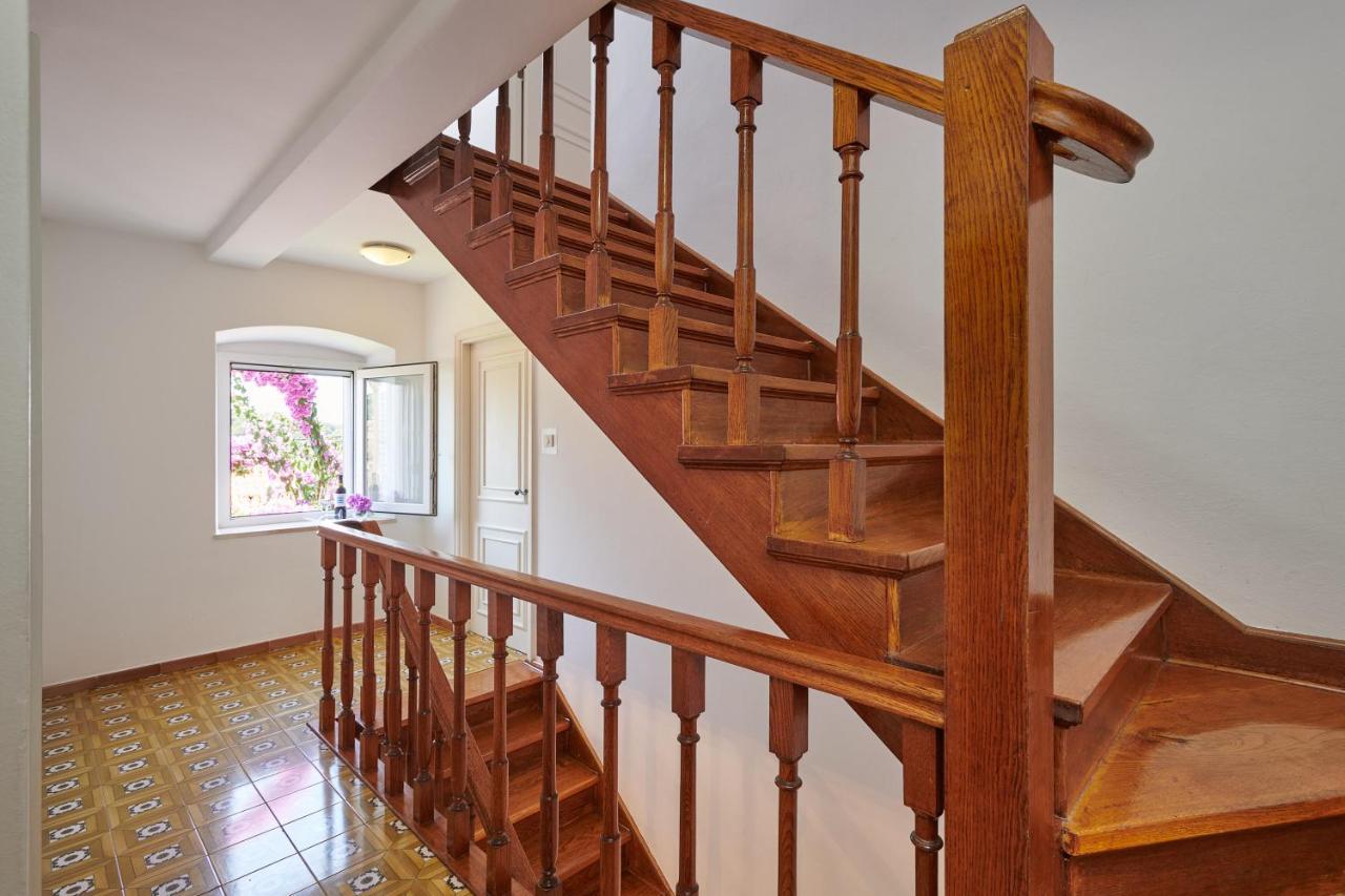 Villa Magnolia 챠브타트 외부 사진